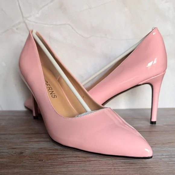 Bubblegum Pink Patent Heels - Picture 3 of 7